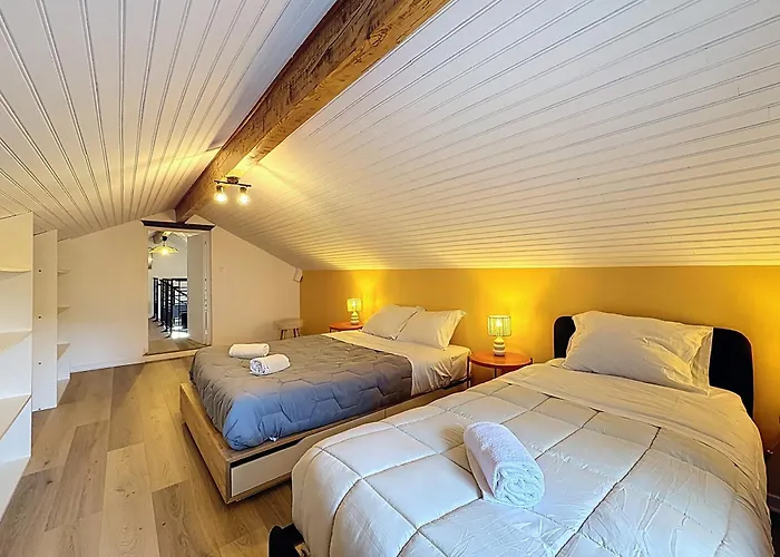 Maison 7 Personnes Quartier Oradou Pardieu *